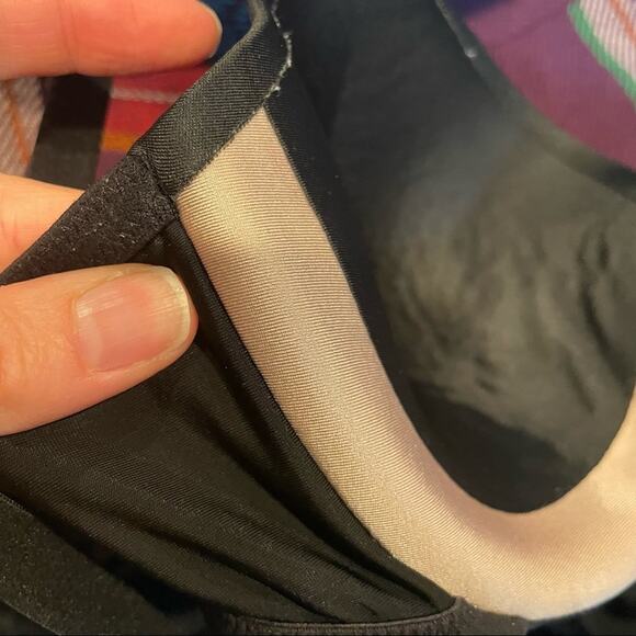 Warners Black Full Coverage Underwire Bra 36B - Picture 6 of 7